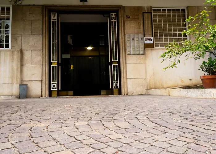 Ermete San Pietro House * Rome